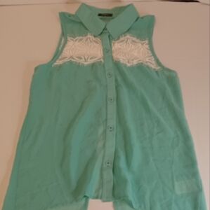 Rhapsody Women's Collared Tank with White Lace on Chest Button Up Front and Back